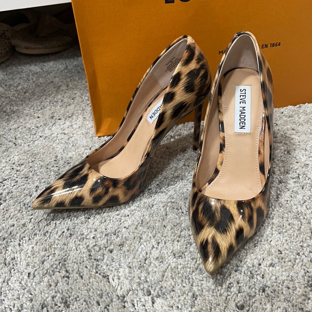 Steve Madden size 5 animal print heels worn once in my house